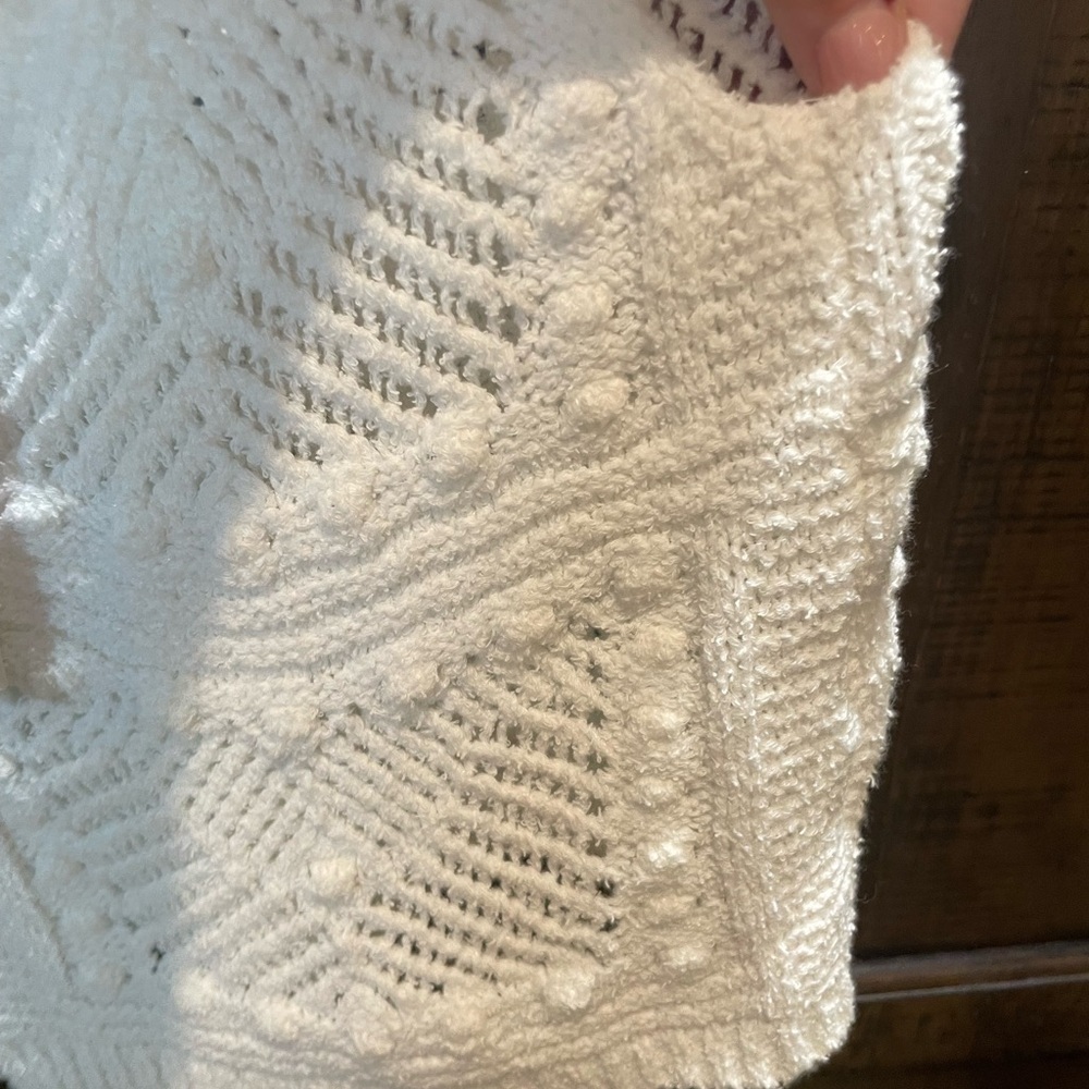 NWT—-Abound Cream Knit Crop Top - Picture 4 of 8